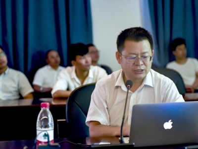 清華大學何繼江博士蒞臨芯能科技授課